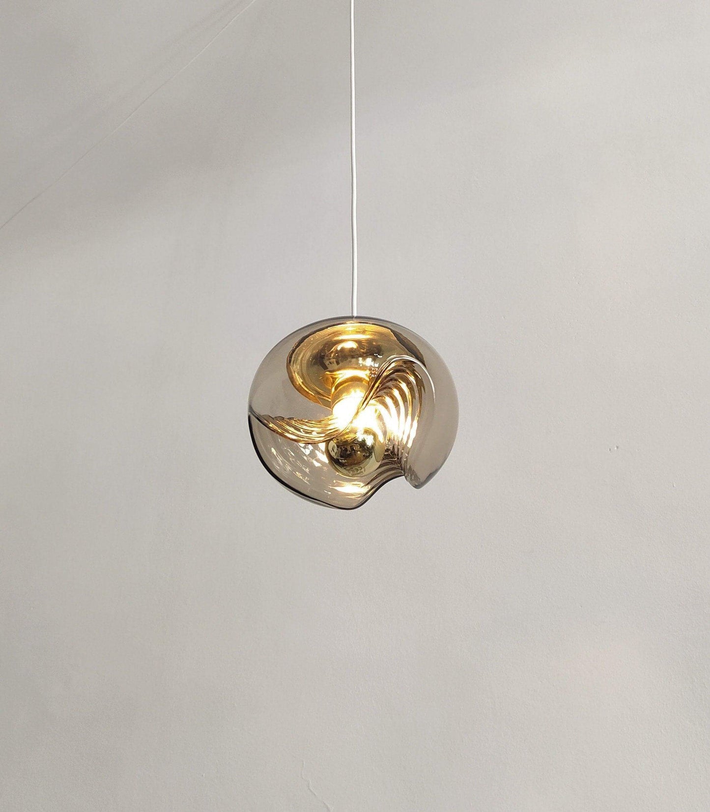 Elegant Bølge Pendellampe | Moderne Design