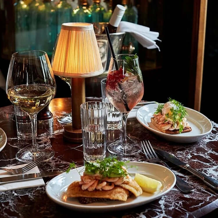 LED Trådløs Metal Bordlampe