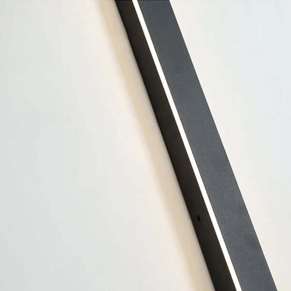 Moderne LED-væglampe i metal og akryl