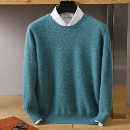 "Elegant cashmere-sweater i beige og turkis, fremhæver blødhed og nordisk stil, perfekt til hverdag og fest."