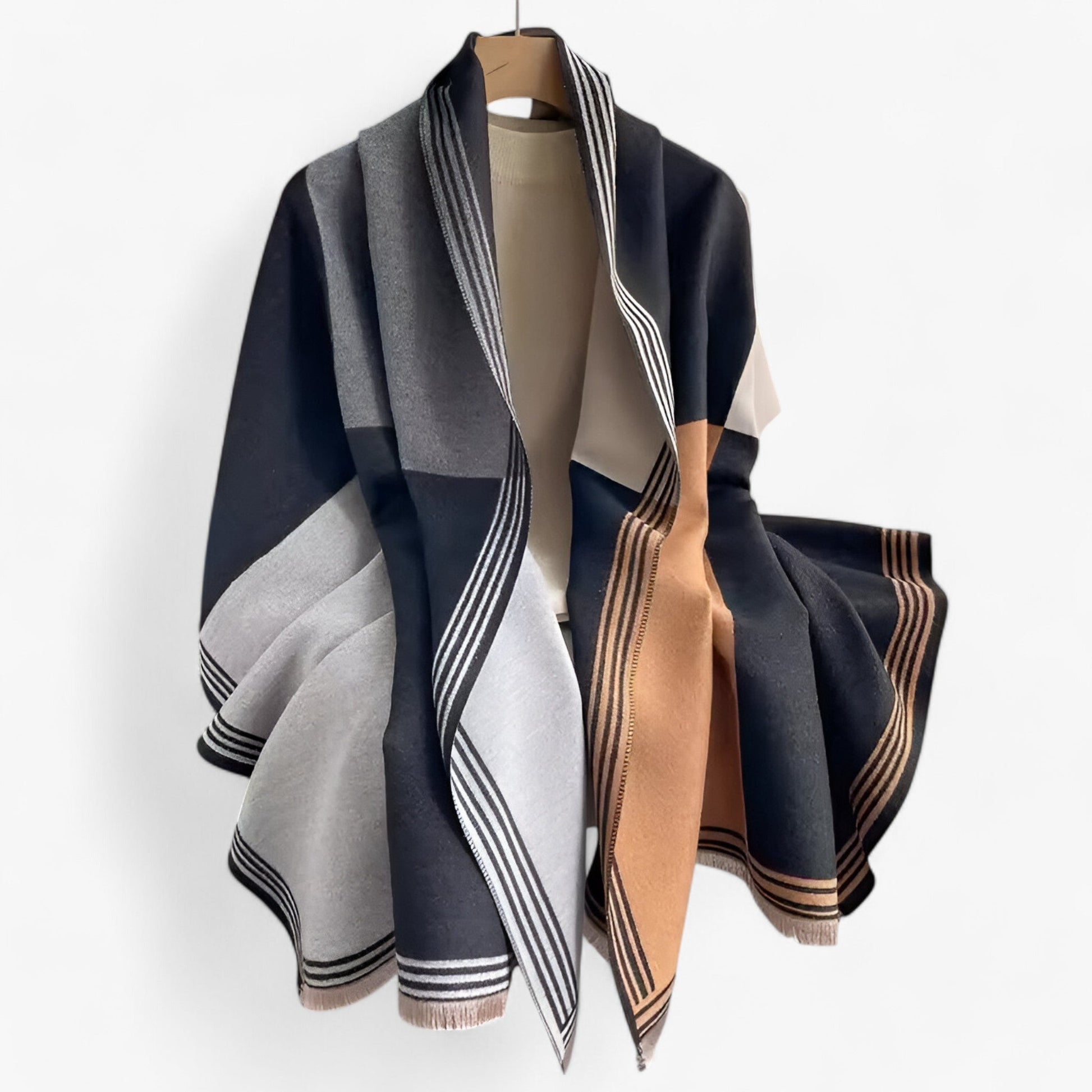 Elegant cashmere tørklæde i blød beige, alsidig størrelse, varm og stilfuld til kvinders garderobe, beskyttelse mod kulde.