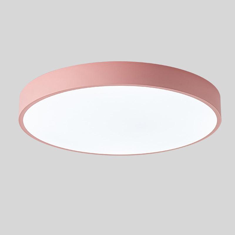 Elegant cirkulær LED-loftslampe i træ med nordisk design, honningkageform og varm belysning til soveværelse/altan.