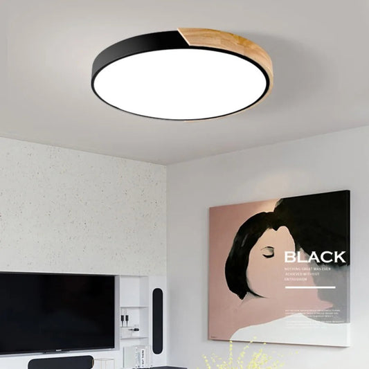 Elegant cirkulær LED-loftslampe i træ med nordisk design, honningkageform og varm belysning til soveværelse/altan.