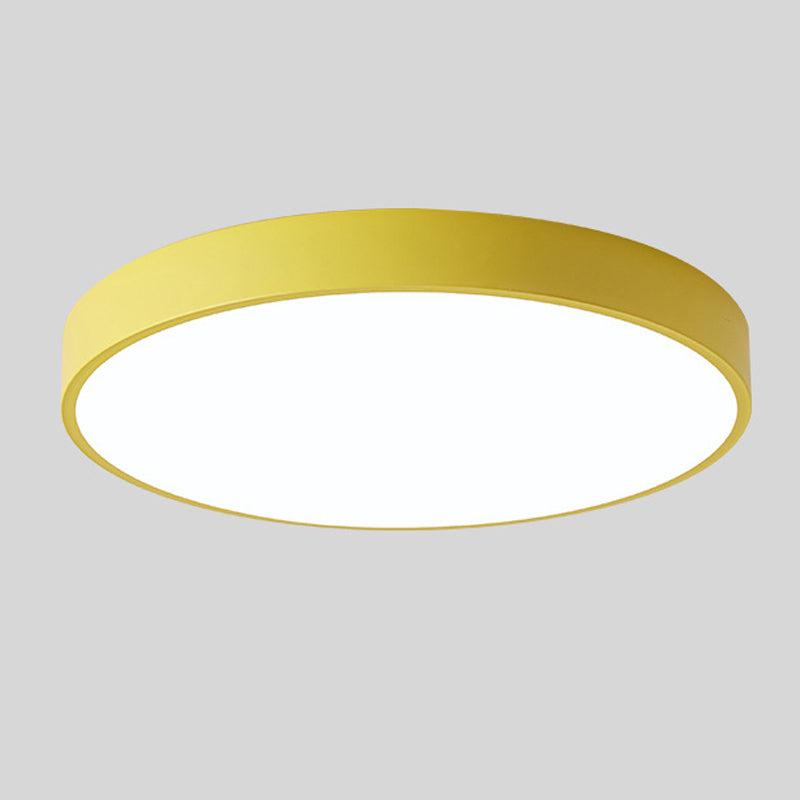 Elegant cirkulær LED-loftslampe i træ med nordisk design, honningkageform og varm belysning til soveværelse/altan.