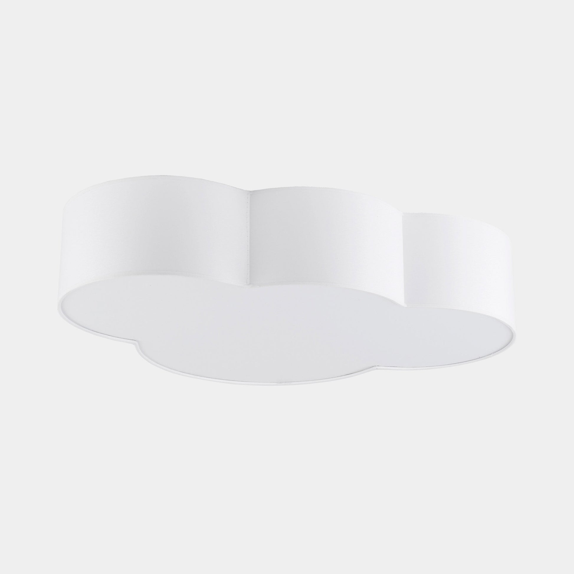 "Elegant hvid cloud plafond Ø62, diffus lys, nem installation, perfekt til børneværelse og stue, dekorativ loftlampe."