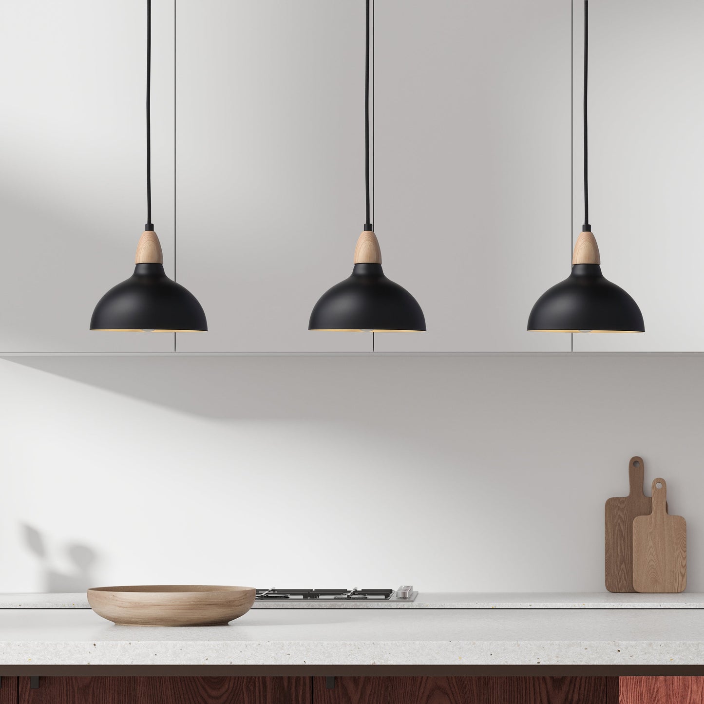 "Elegant Oak pendel lampe Ø19 i lyst træ og sort, stilrent design til moderne og klassiske indretninger, Ø19 cm."