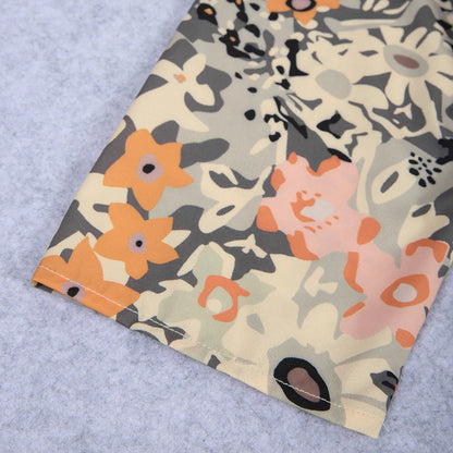 "Elegant Una midikjole i blødt stof, løs pasform, klassisk midilængde, perfekt til både hverdag og aftenbrug."