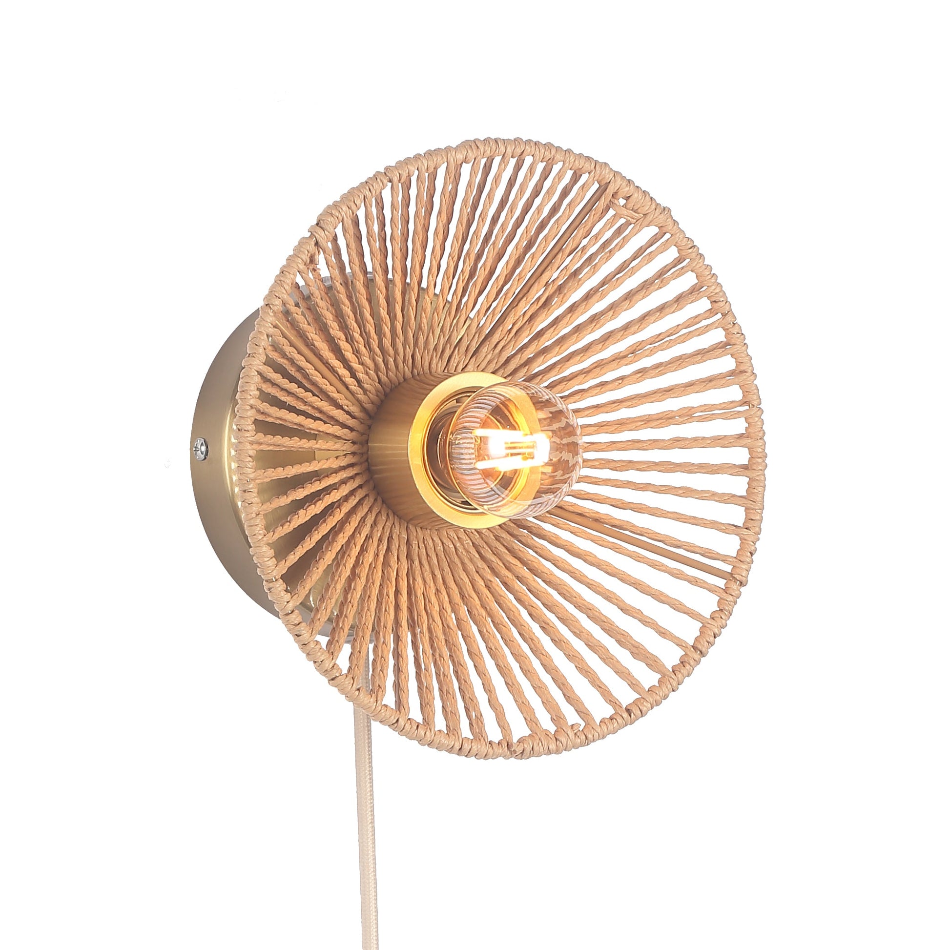 "Elegant Wave væglampe Ø20 i flettet papirrebsdesign, naturligt og rustikt look med stemningsfuldt blødt lys."