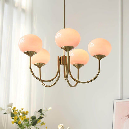 Elegant Lysekrone med Gyldne Detaljer & Lyserøde Glasskærme