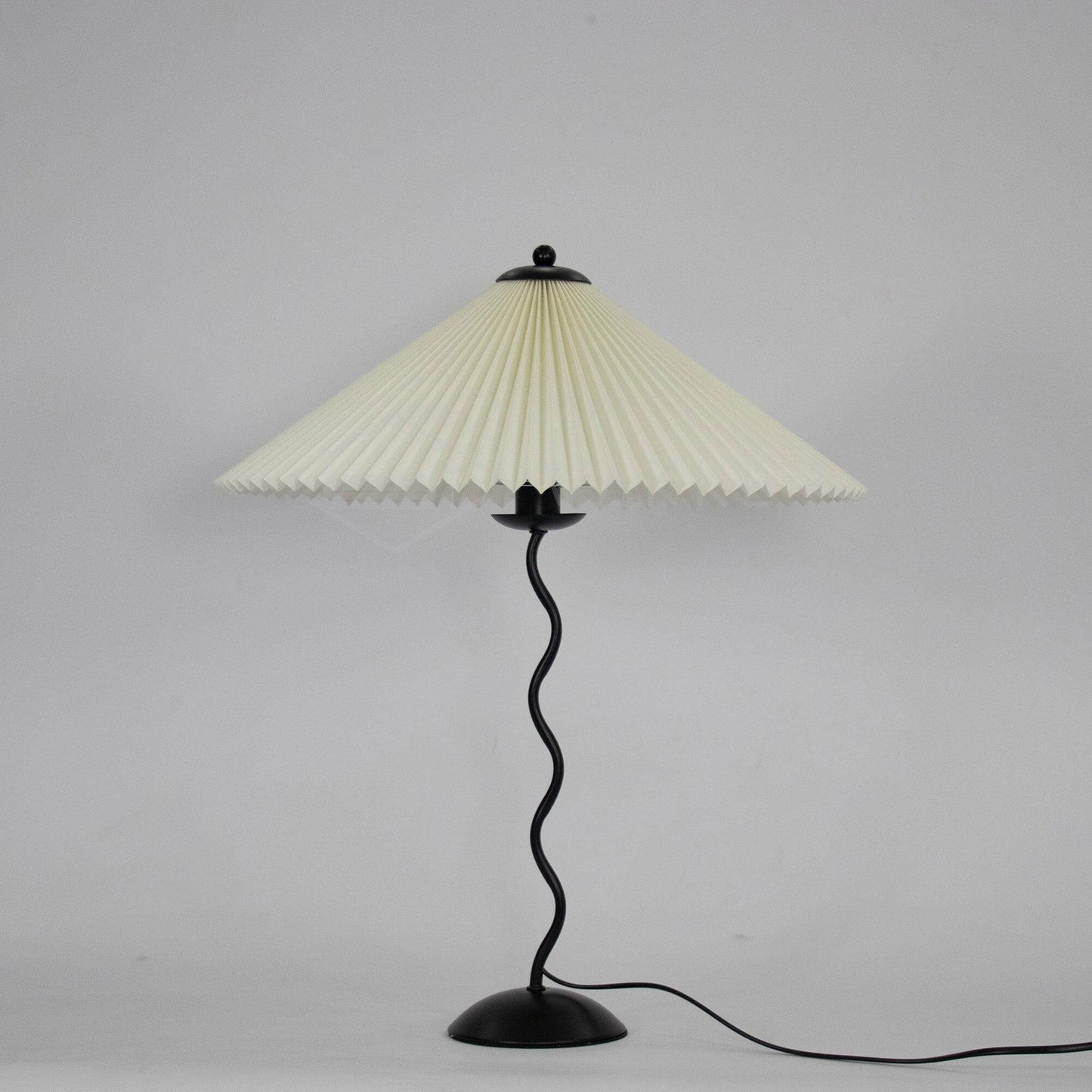 Designer Bordlampe i Metal - 43cm