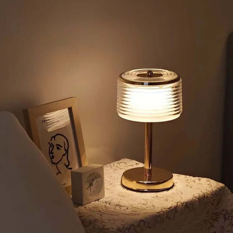 Elegant LED Ring Bordlampe i Guld - 16x30cm