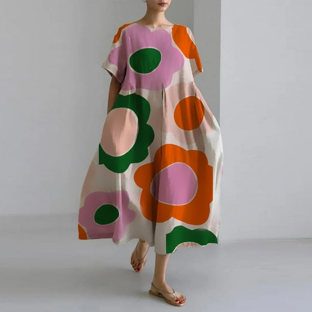 "Farverig blomsterkjole i pastelnuancer med flatterende silhuet, ideel til forårsbegivenheder og afslappet brug."