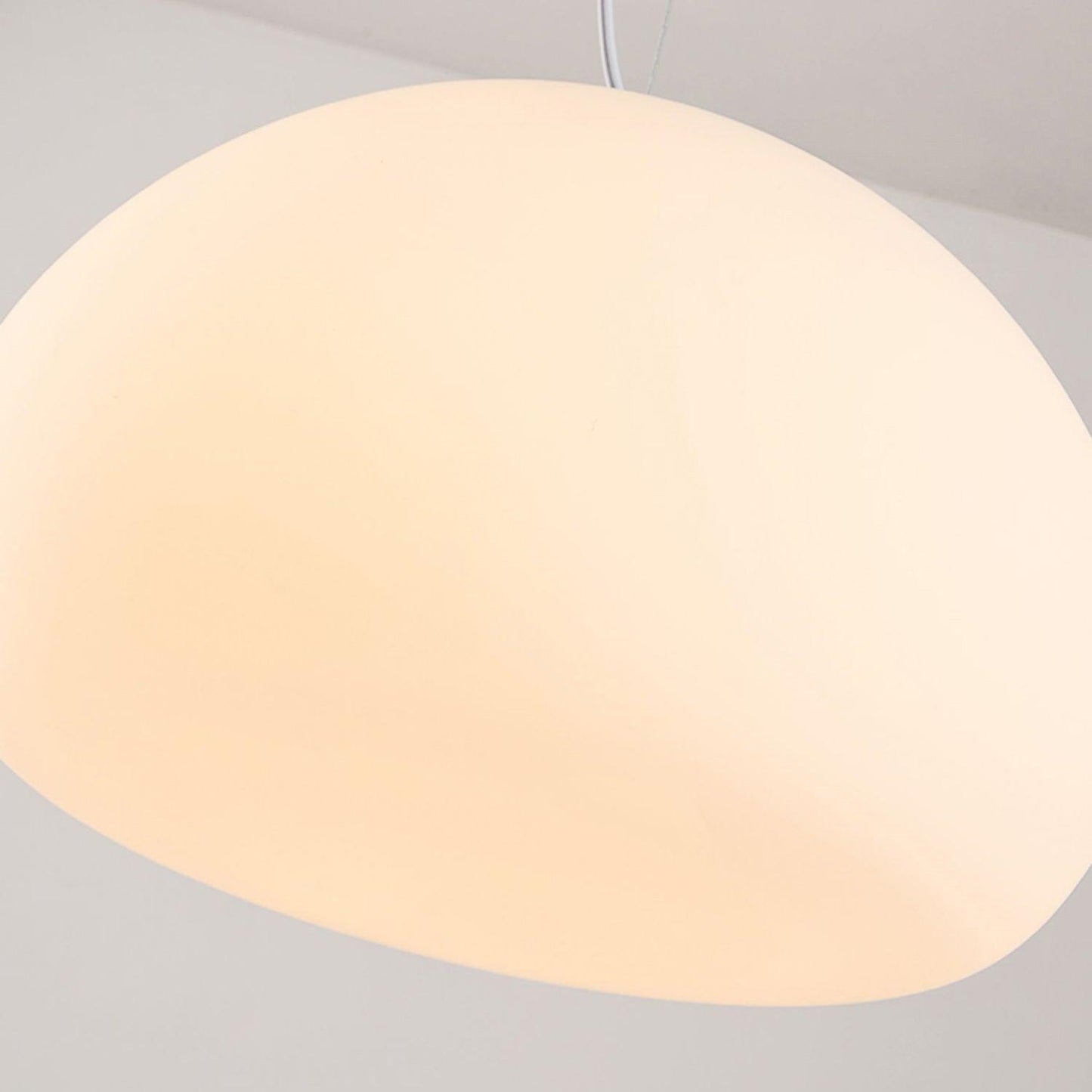 Elegant Dampet Bolle Pendellampe