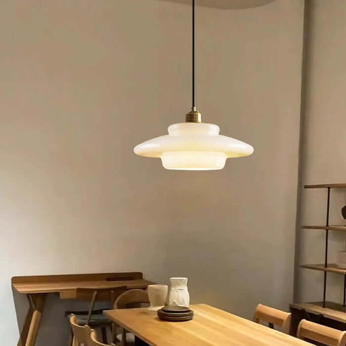 Elegant Pendel i Hvidt Glas - 3 Størrelser