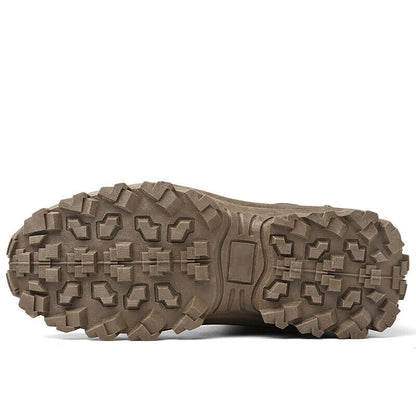 "Højkvalitets mænds taktiske støvler med slidstærk sål og polstret støtte for komfort og stil i beige, brun eller grøn."