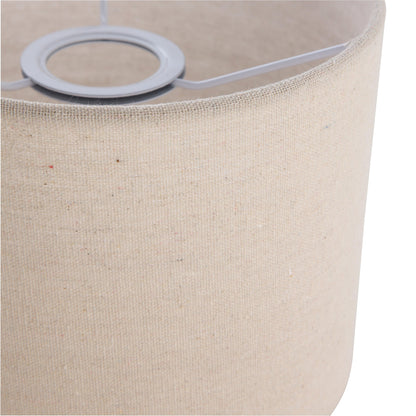 "Hør lampeskærm Ø20 til E27 fatning, rund form, naturlig beige nuance, giver jævn lysfordeling i hjemmet."