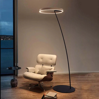 Elegant LED Gulvlampe - Skandinavisk Design