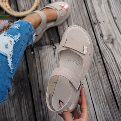 Letvægtige kvinders ortopædiske velcro-sandaler med ergonomisk sål og åndbart design for optimal komfort.
