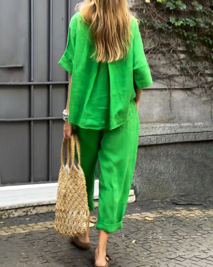 "Løst fit buksedragt sæt i grøn, komfortabel loungewear med korte ærmer og elastisk talje, ideel til afslappede stunder."