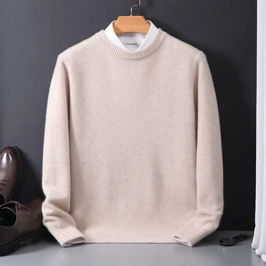 Luksuriøs cashmere trøje til kvinder, viser stilrent design i lys beige farve, ideel til både hverdag og fest.