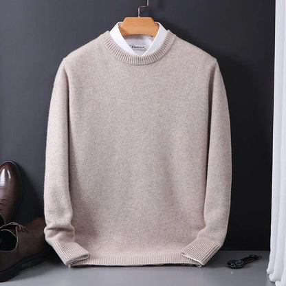 Luksuriøs cashmere trøje til kvinder, viser stilrent design i lys beige farve, ideel til både hverdag og fest.