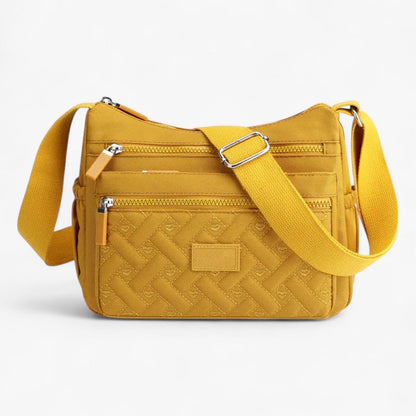 "Luksus skuldertaske i nylon, elegant design, justerbar rem, rummelig og praktisk til hverdag, sort farve, kvinde tilbehør"