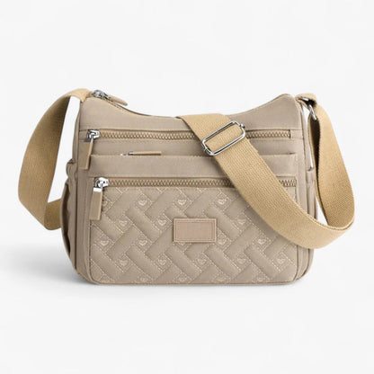 "Luksus skuldertaske i nylon, elegant design, justerbar rem, rummelig og praktisk til hverdag, sort farve, kvinde tilbehør"