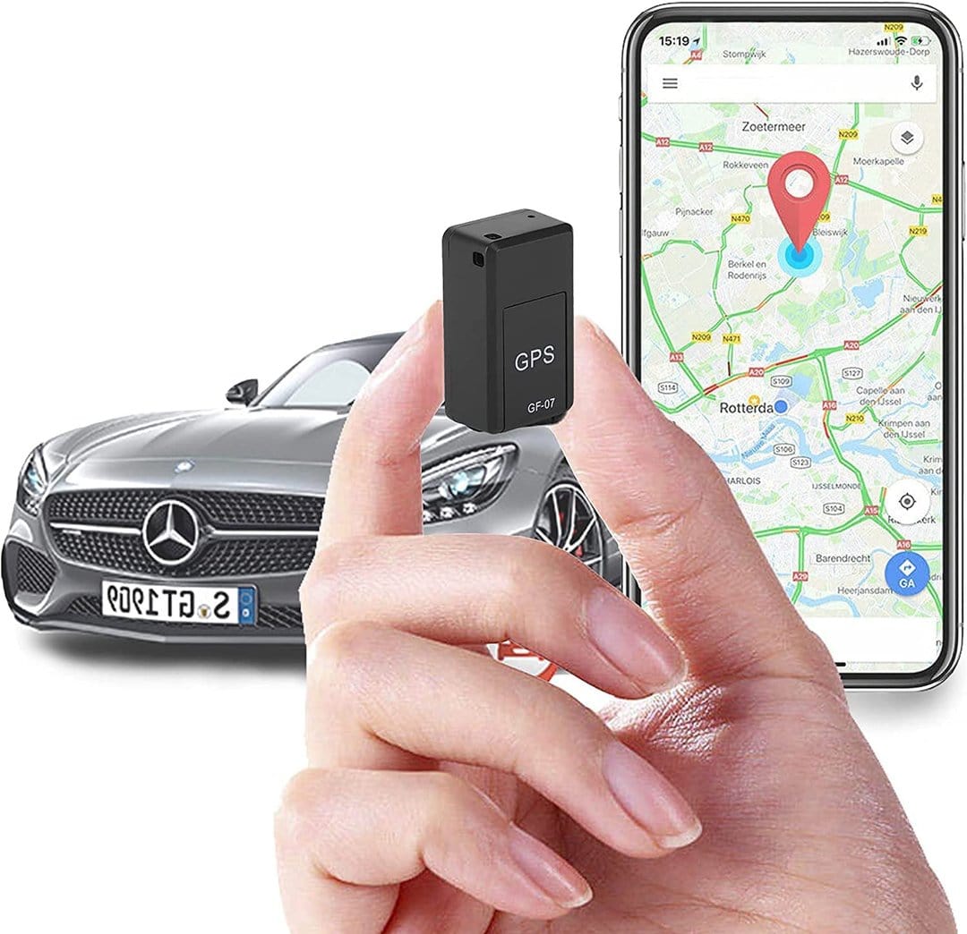 "Magnetisk mini GPS-tracker, kompakt og vandafvisende, sort design, trådløs tracking til bil og kæledyr, 400mAh batteri."