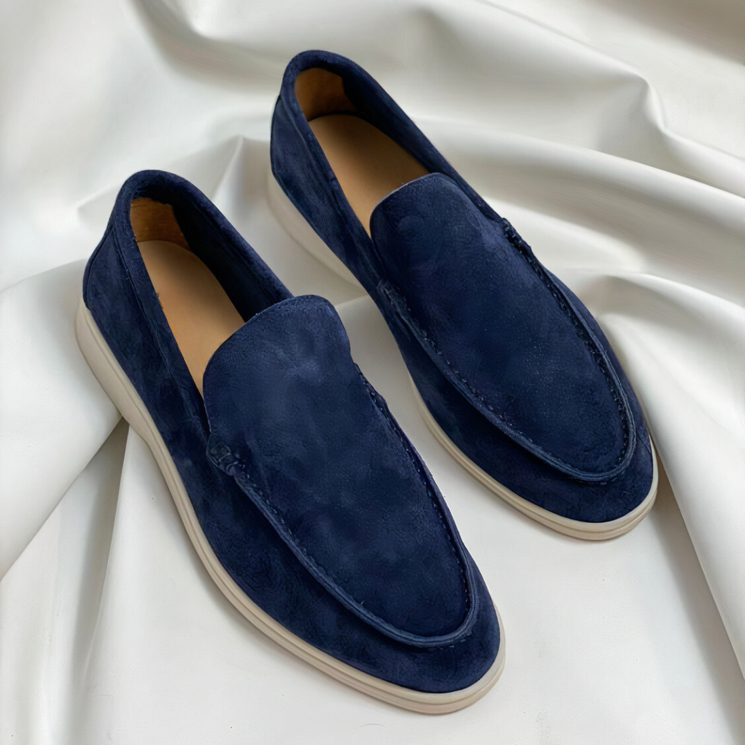 "Mandlige vintage loafers, brun læder, klassisk stil, tidløs elegance, moderne detaljer, sko til formelle og uformelle events