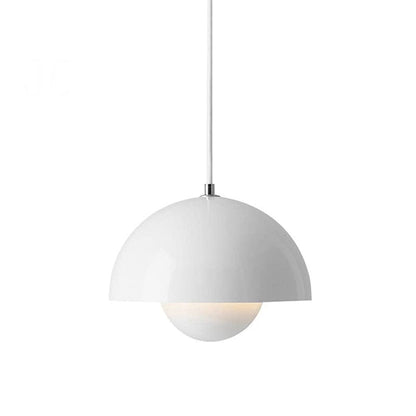 "Moderne hvid flowerpot loftslampe med skandinavisk design, justerbar højde og LED, hængende fra loftet i et stilfuldt hjem."