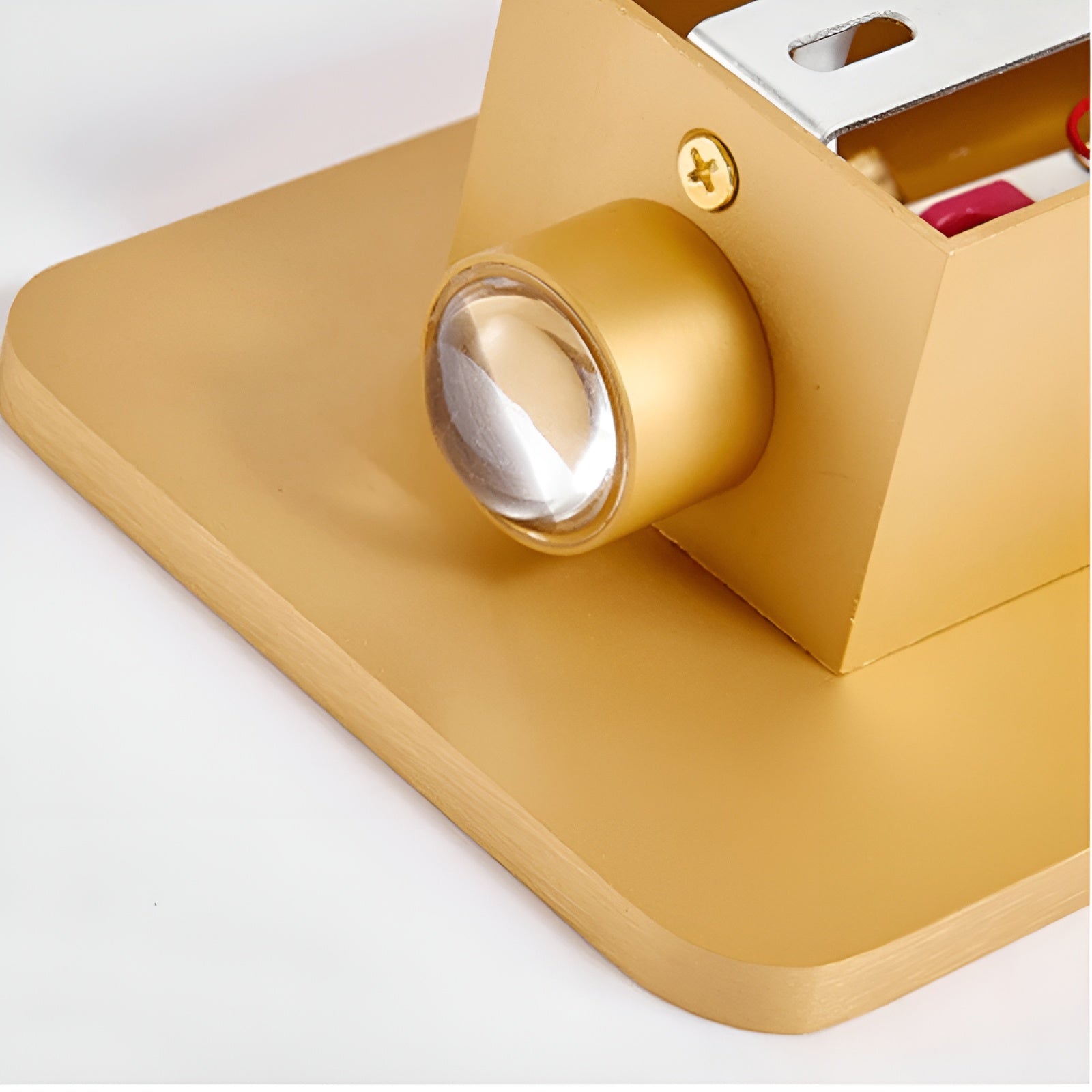 "Moderne LED væglampe med slankt rektangulært design, børstet grå finish, op- og nedadgående lys til stilfuld indretning."