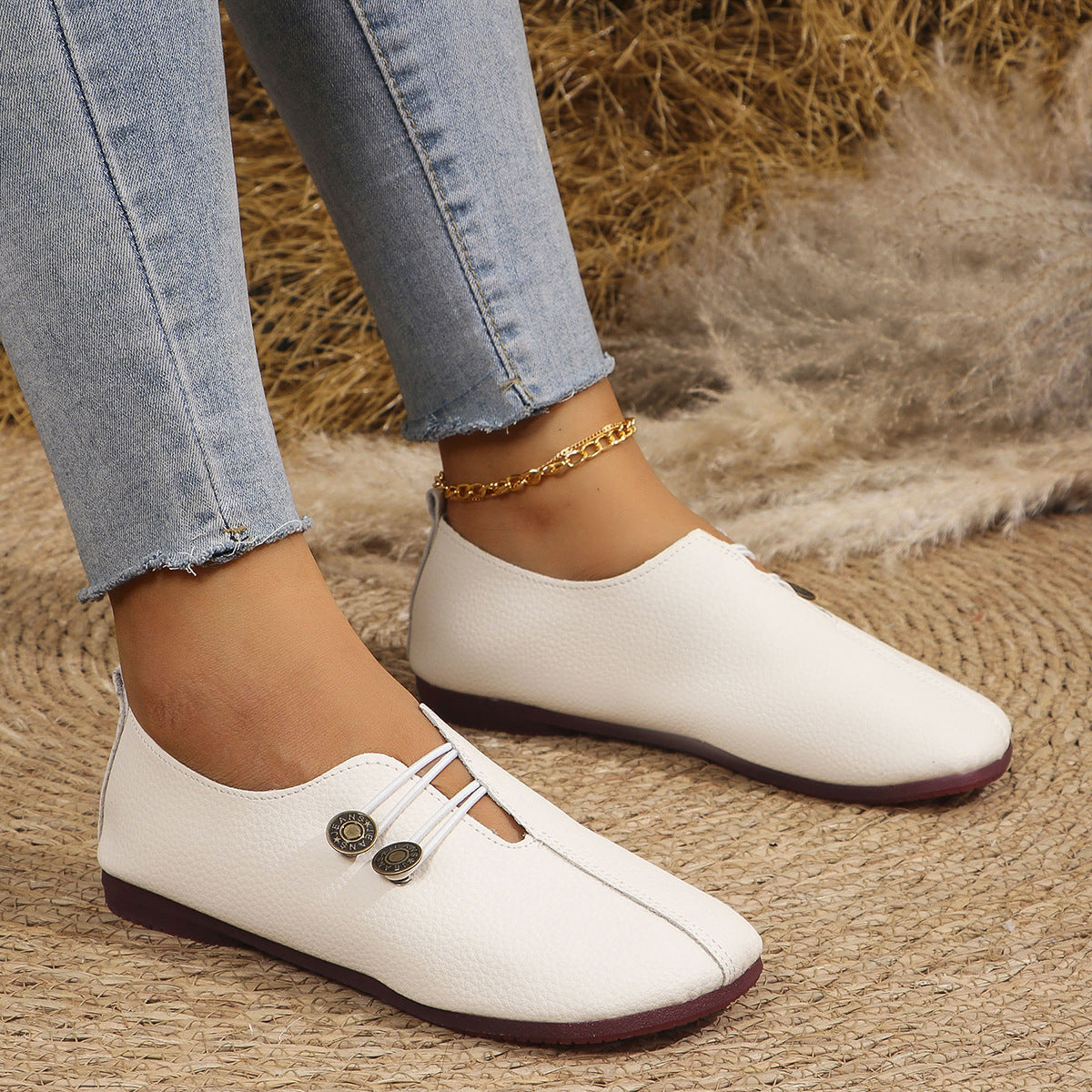 "Ortopædiske sko i fleksibelt ruskind, blød indersål, elfenben farve, komfortable til daglig brug, kvinders fodtøj"