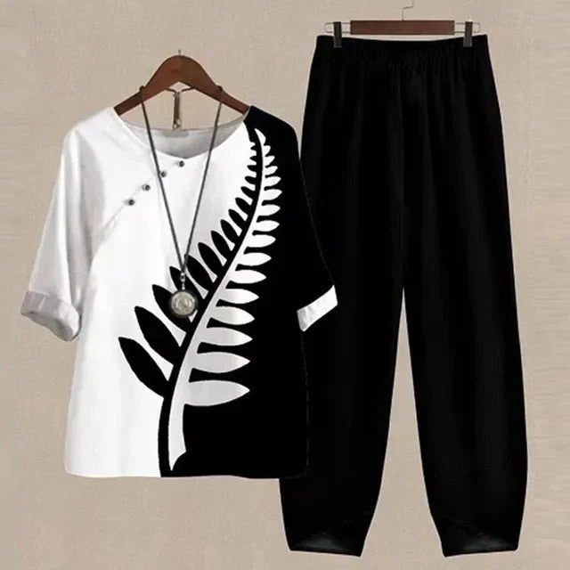 Sommerfuglprint dame sæt: 2-delt bluse & bukser med 3/4 ærmer, løs pasform. Ideel til forår/sommer.