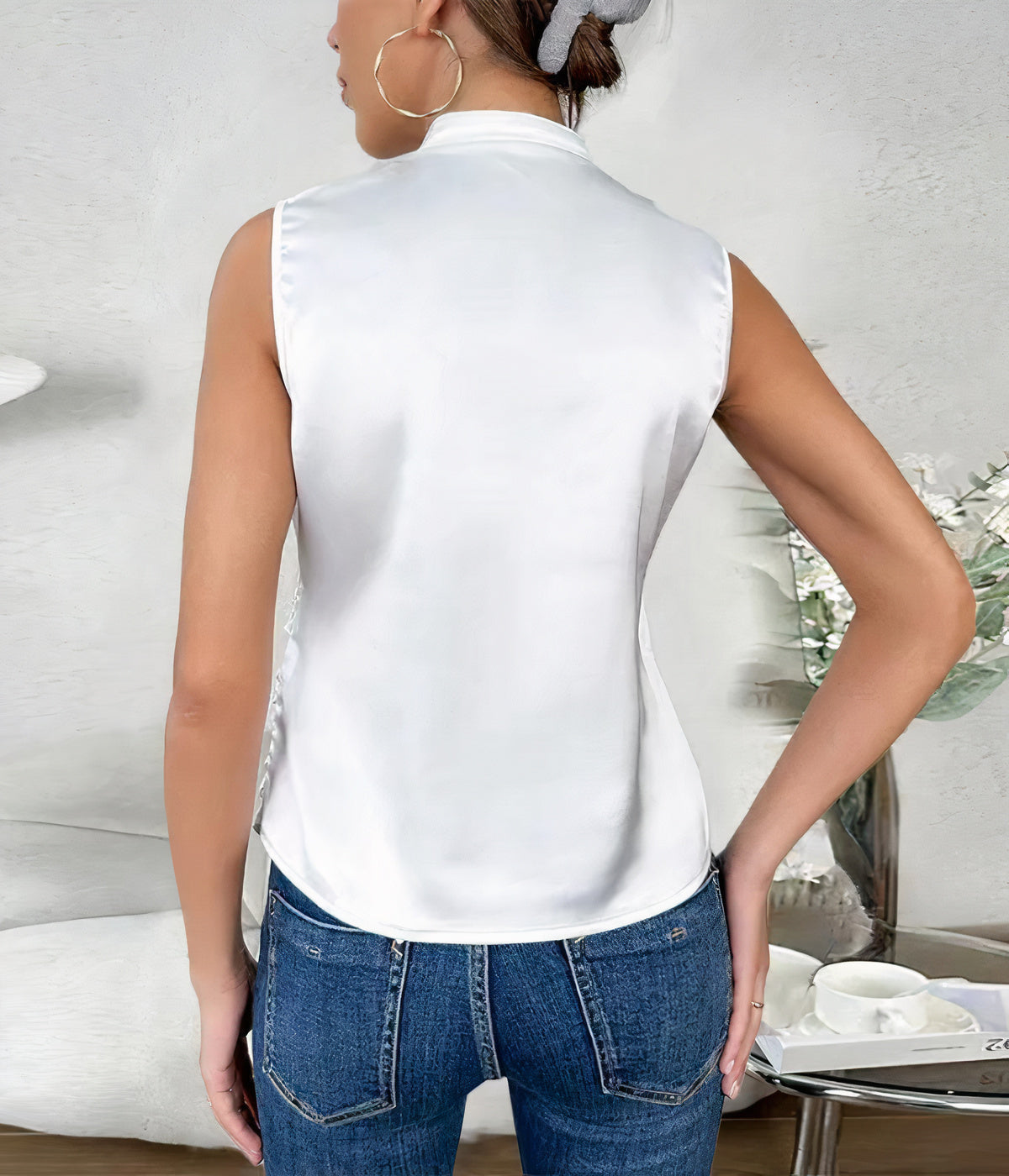 "Stilfuld, ærmeløs monokrom top til hverdag med elegant design og behagelig pasform, der fremhæver figuren."