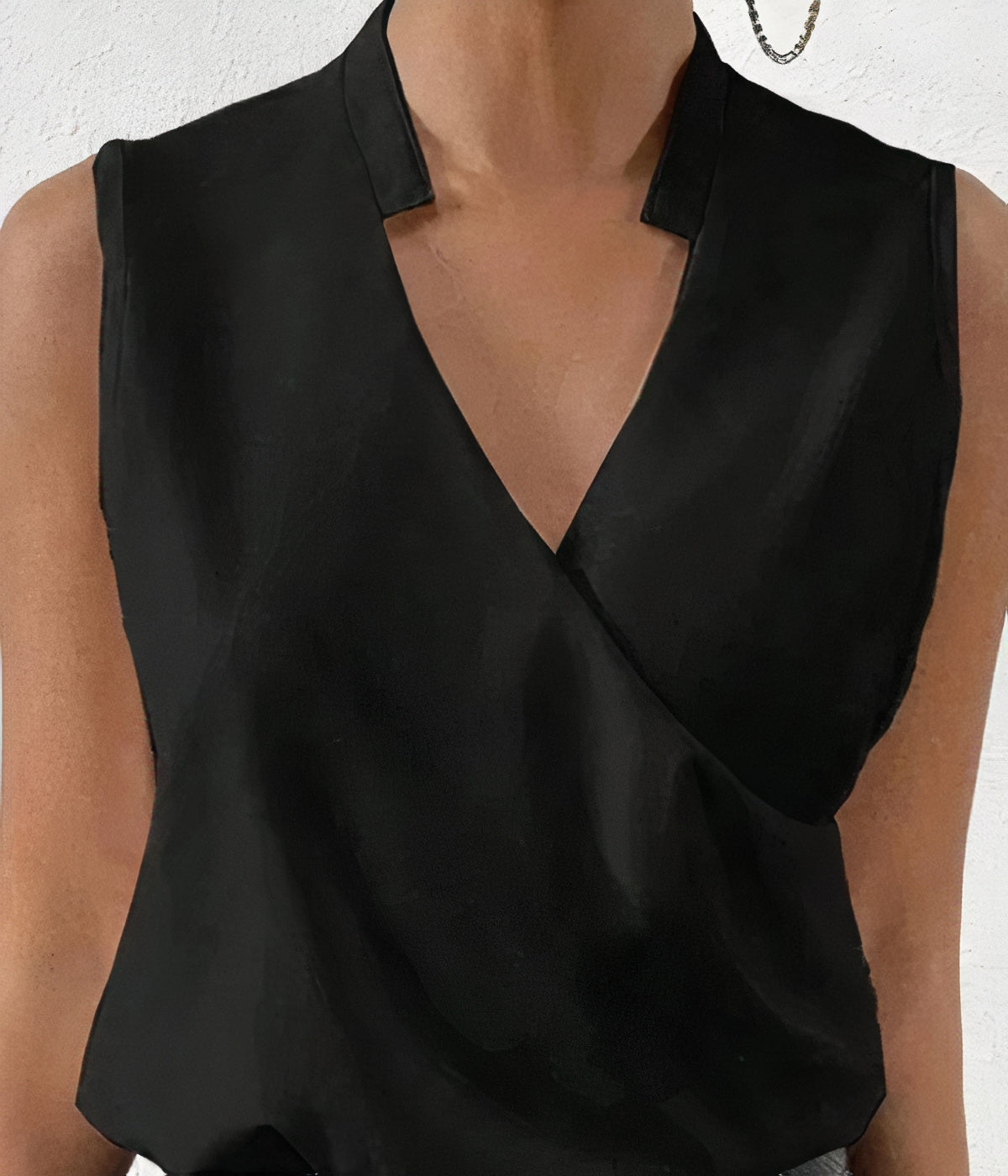 "Stilfuld, ærmeløs monokrom top til hverdag med elegant design og behagelig pasform, der fremhæver figuren."