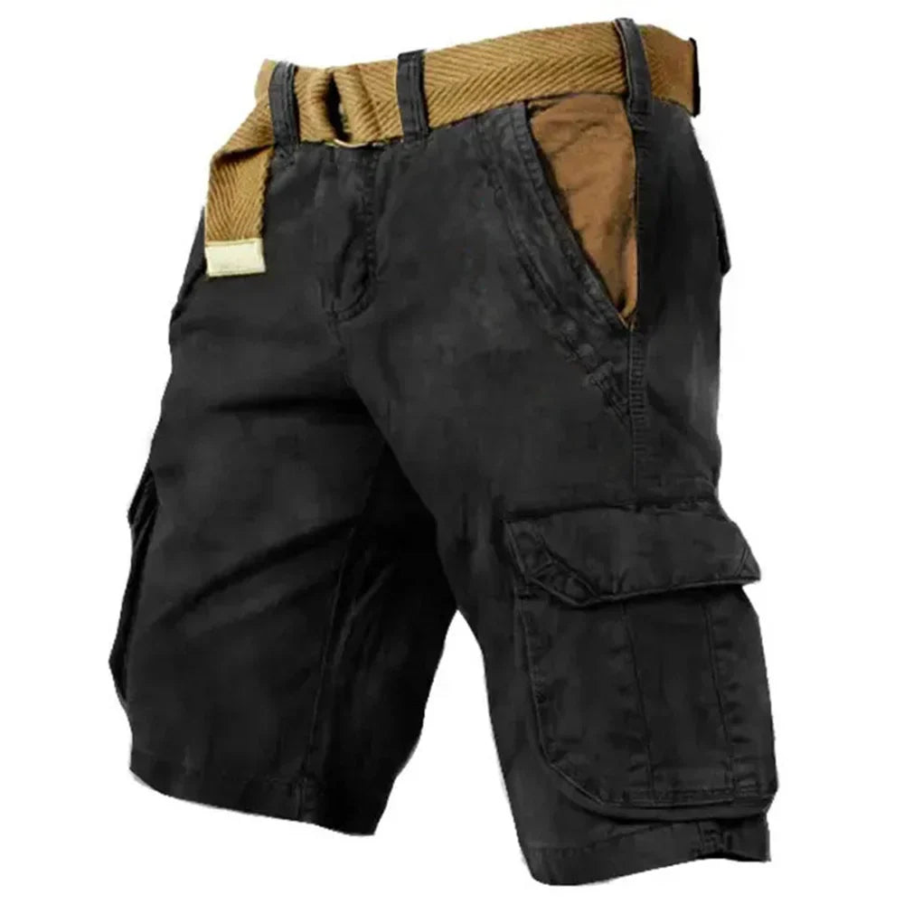 Stilfulde herre cargo shorts i 100% bomuld, klassisk design, beige, med rummelige lommer, perfekt til sommerens eventyr.