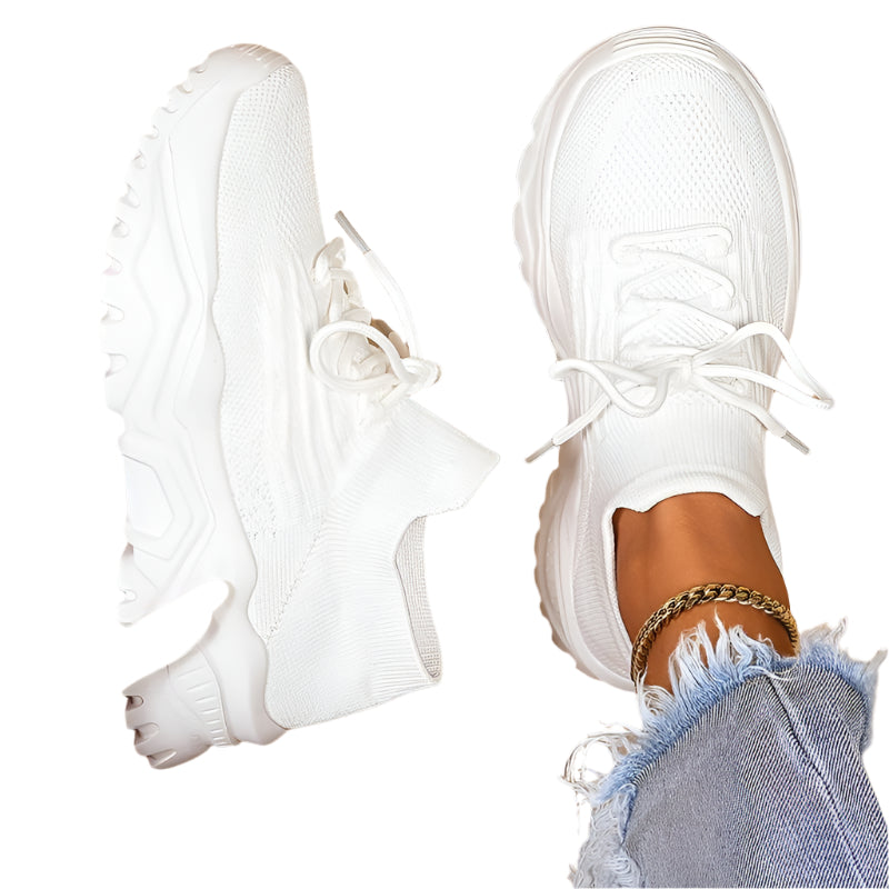 "Stilfulde ortopædiske sneakers til kvinder med moderne design og ekstra svangstøtte, ideelle til daglig komfort."