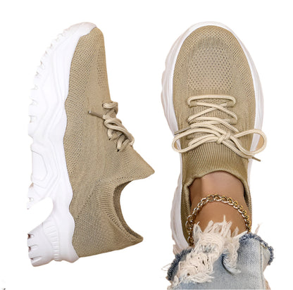 "Stilfulde ortopædiske sneakers til kvinder med moderne design og ekstra svangstøtte, ideelle til daglig komfort."