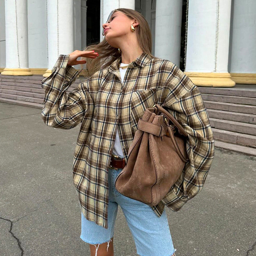 "Ternet oversize skjorte til kvinder, afslappet snit, bomuld, trendy, ideel til jeans eller shorts, button-down krave."