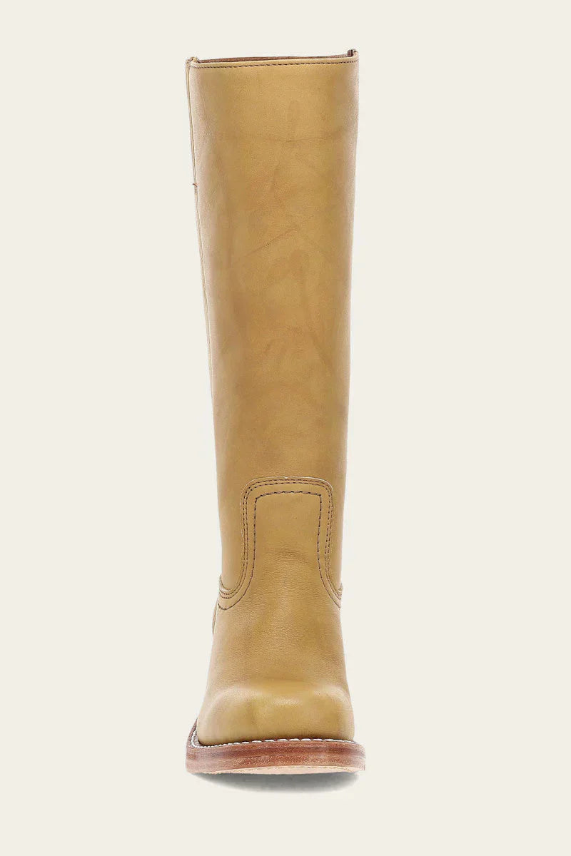 "Trendy, brun læderstøvle til kvinder, high boots stil, fremstillet af holdbart og høj kvalitet læder, elegant design."