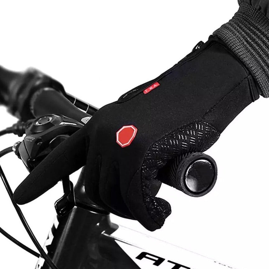 "Vandafvisende unisex touchscreen vinterhandsker i flere farver med blødt, isolerende indre og anti-slip silikone."