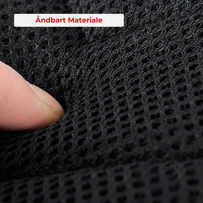 "Vandtæt AquaCharge Explorer-taske med justerbar rem, USB-opladningspunkt, og multirumssystem til mænds tilbehør."